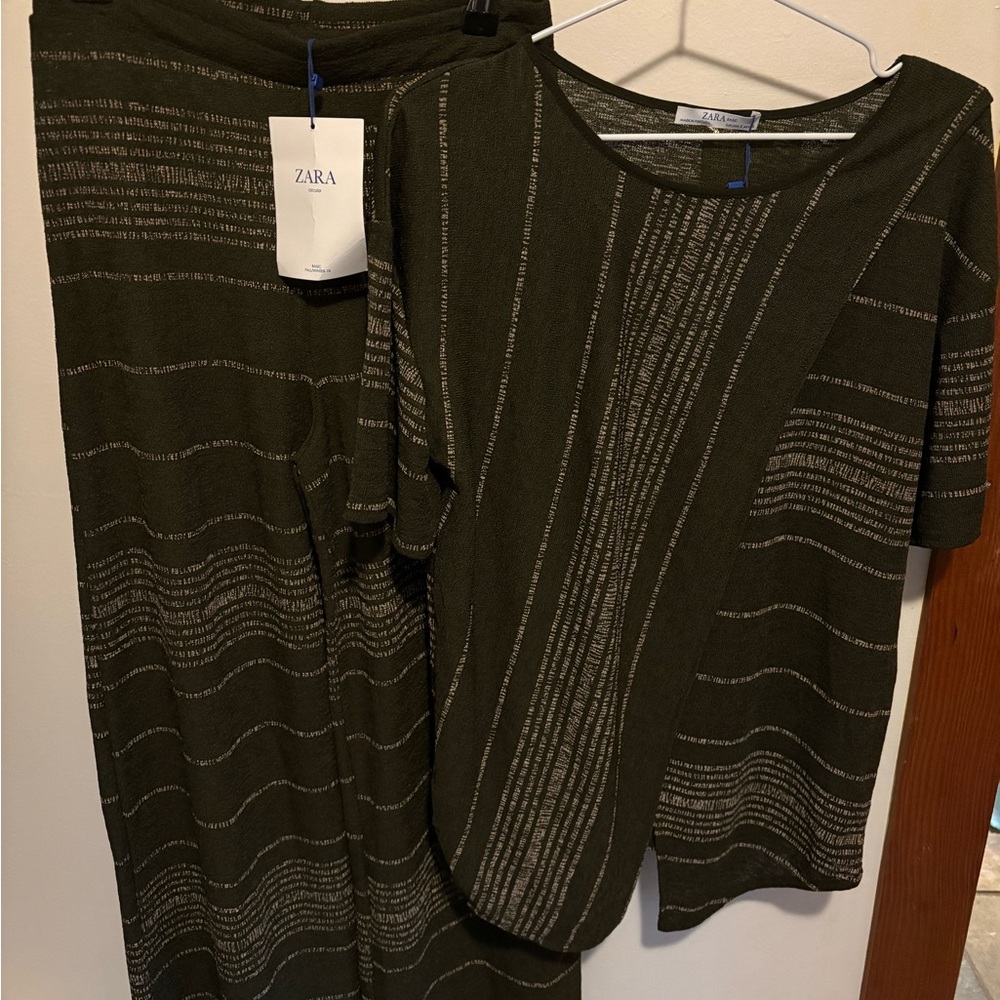 Zara Olive Green Knit Set with Metallic Thread